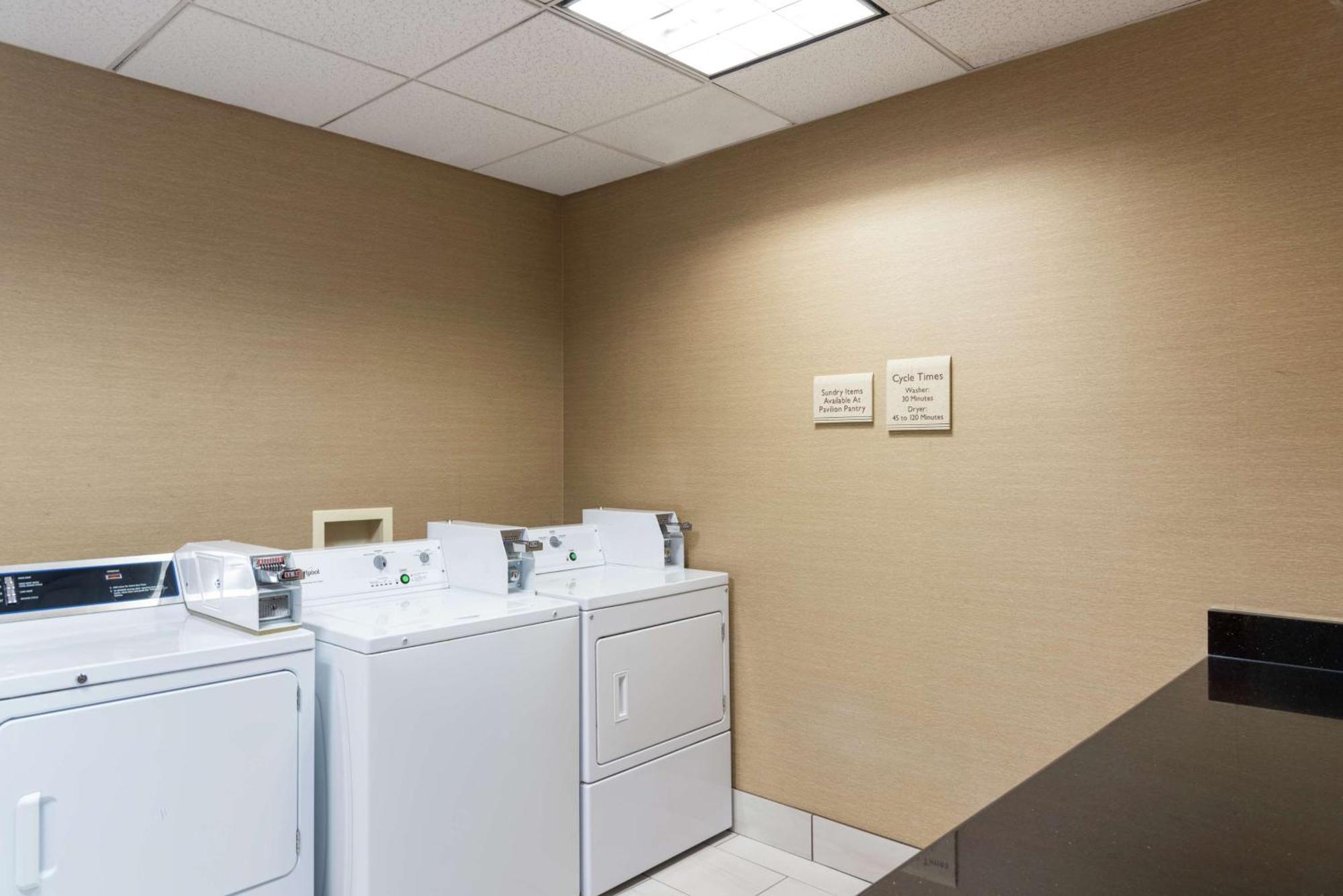Hilton Garden Inn Indianapolis South/Greenwood Kültér fotó